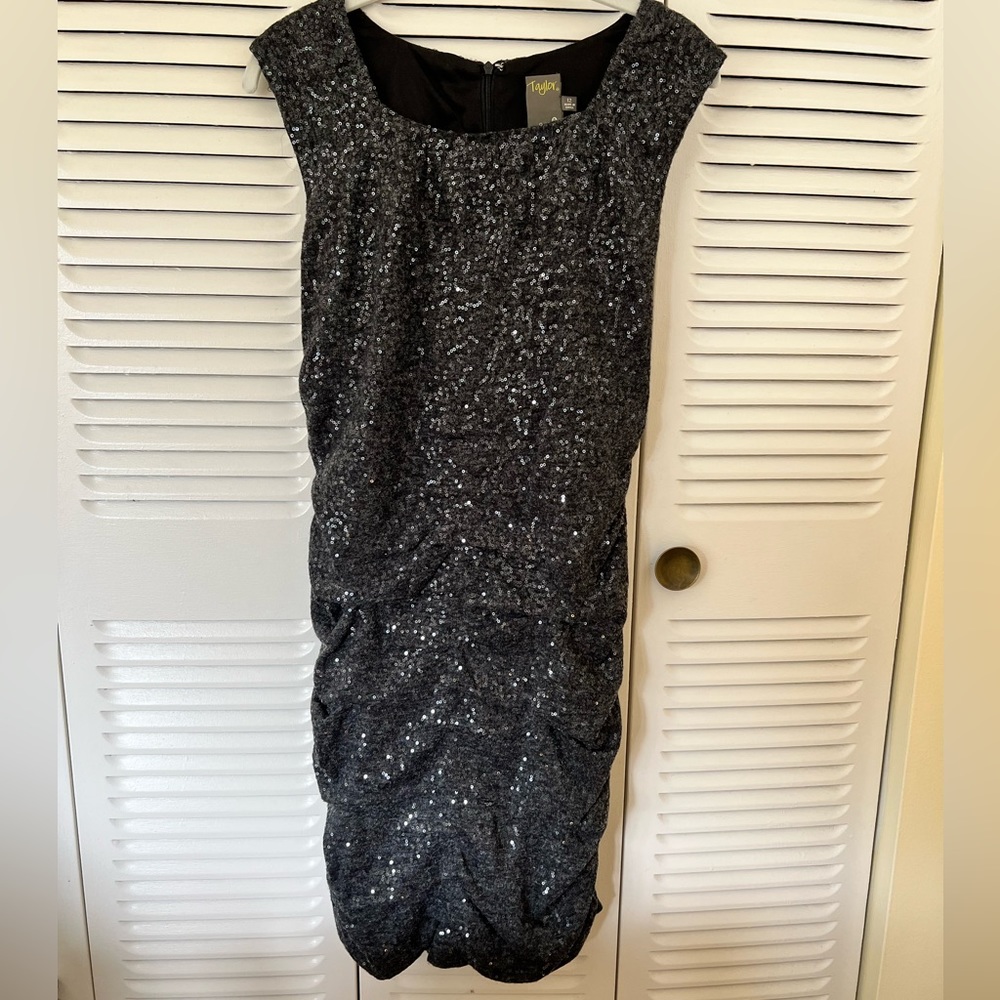 Gray sequined dress with ruching and a bit of stretch. Size 12